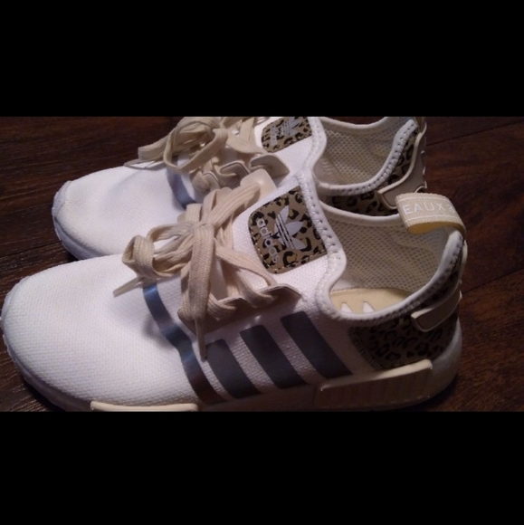 adidas Women's Originals Nmd R1 Casual Shoes in White/Animal Print/Footwear White Size 6.5